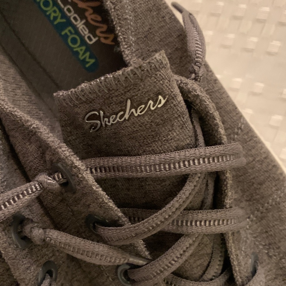 Skechers women’s charcoal grey Memory Foam sneakers , size 10. - Picture 6 of 7
